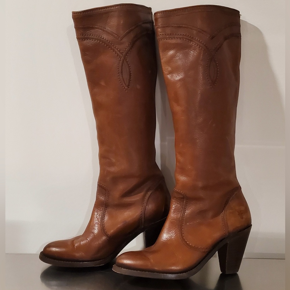 Frye Pull-up Boots Womens’ Brown Size 6.5 B